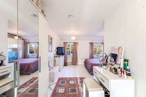 Photo 24- click for photo gallery